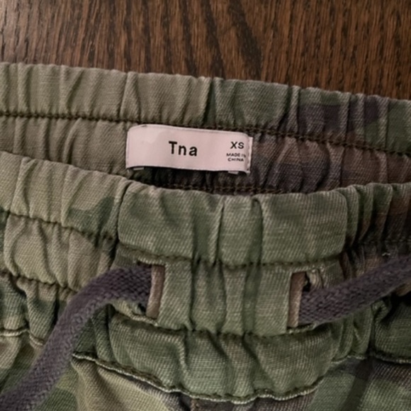 Aritzia Camo Pants - Picture 3 of 3